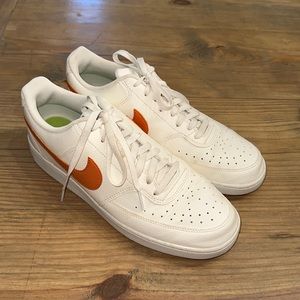 Nike Sun Club Leather Sneakers